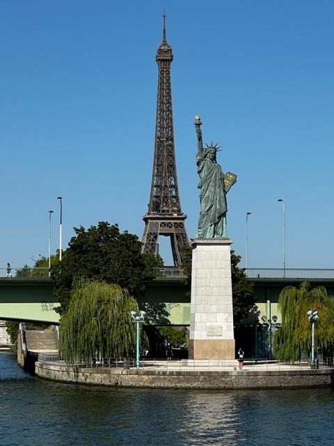 Paris and Liberty!