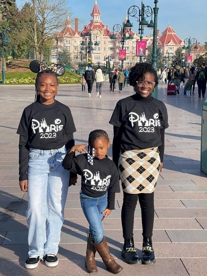 Kids enjoying Disneyland Paris