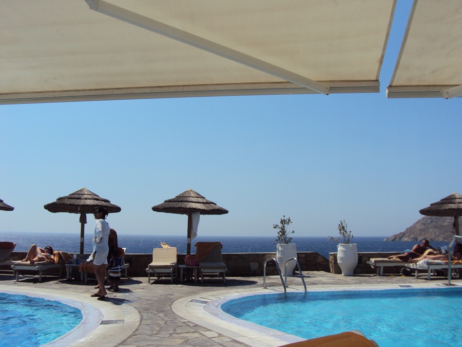 Mykonos hotel pool
