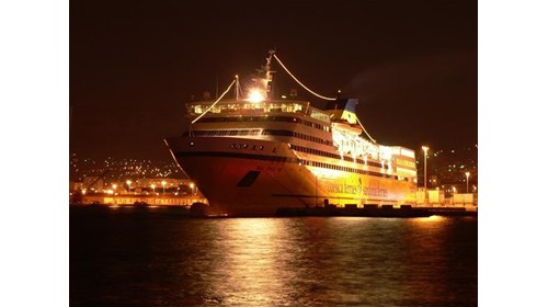 Cruise ship, Boat