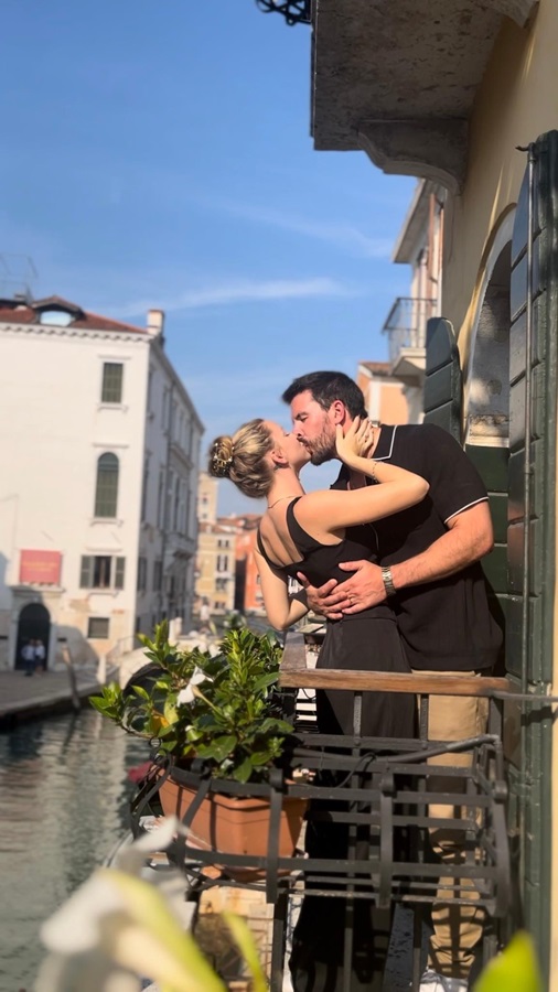 Honeymoon Photo Shoot in Venice
