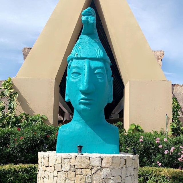 Mayan Statues are all over the resort