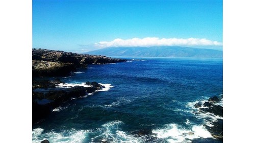 Blue waters of Maui