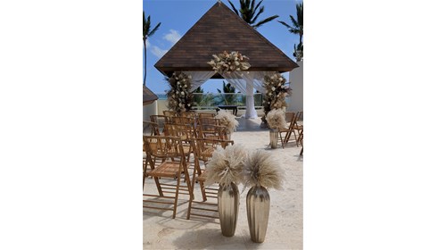 Destination Weddings, Groups & All Inclusive