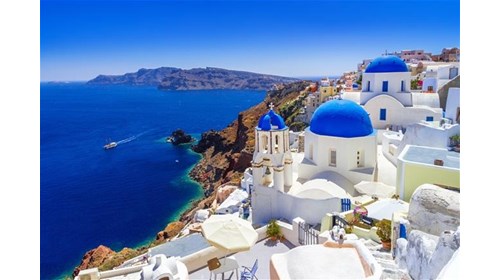 European Travel Expert Specializing in Greece