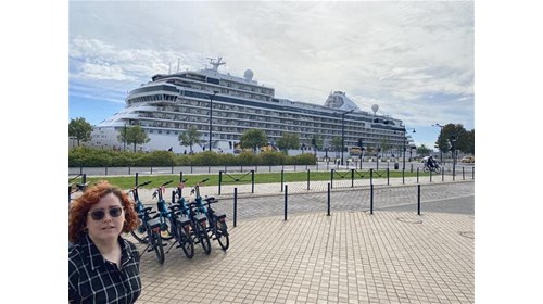 Regent Seven Seas Splendor Docked in Bordeaux 
