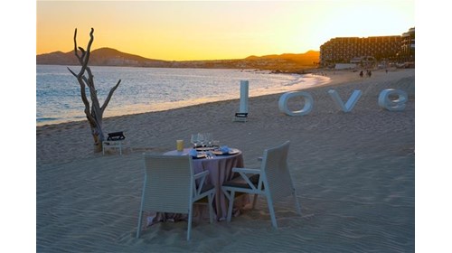 Romantic Beach Dinner Cabo San Lucas
