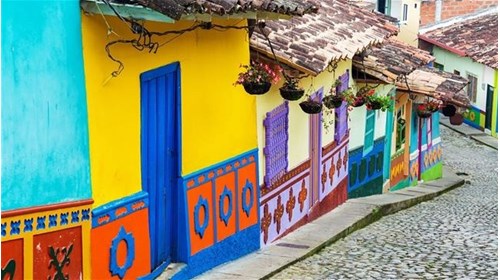 Lively Colombia Street Scenery 