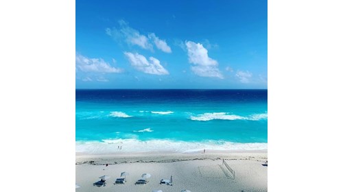 beach front in Cancun <3