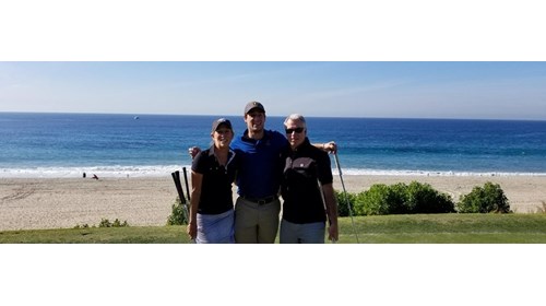 Ocean breezes and golf! Could it be Cabo?