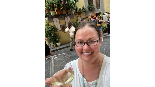 Exploring Wine Windows in Florence 