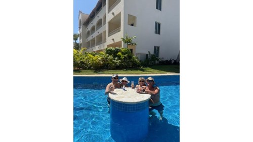 All-inclusives are made for friend vacations