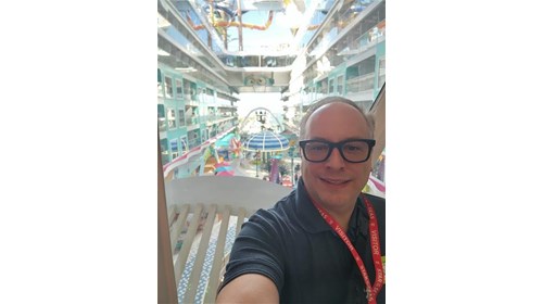 Surfide Selfie on Star of the Seas
