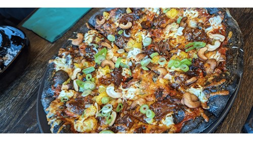 Black Crust Pizza Company - Vik