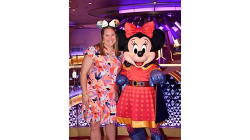 Hero Minnie Aboard the Disney Destiny