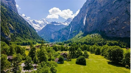 Lauterbrunnen Valley