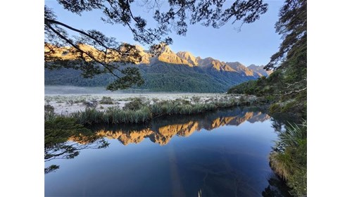 NZ Alps at Mirror Lake in the Fall