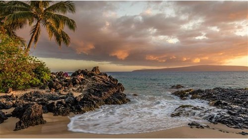 Sunset at Kihei Beach, Maui, Hawaii