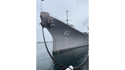 The Bow of the Mighty Mo