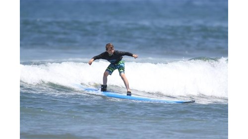 Surf school in Hawaii - So much fun!