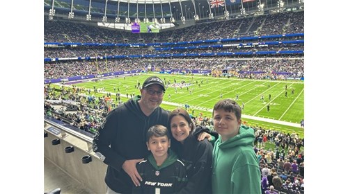 Flew 3,400 miles to watch the Jets lose.