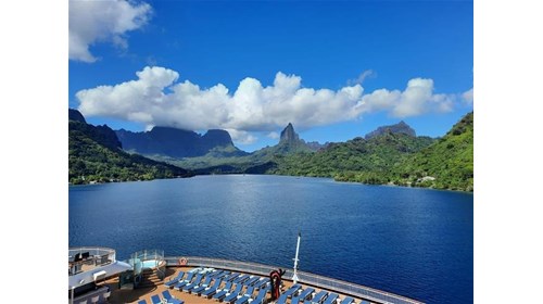 Cruising in the French Polynesian Islands