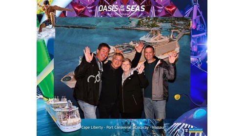 Enjoying Oasis of the Seas!