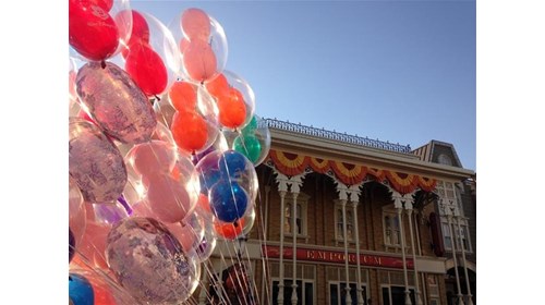 Disney Balloons on Mainstreet