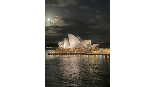Sydney Opera House by moonlight