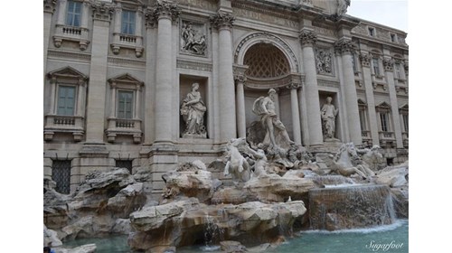 The Stunning Trevi Fountain