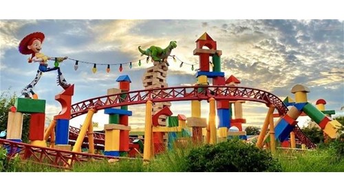 Expert in Disney, Universal, and Cruise Vacations
