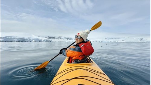 Kayaking in Antarctica on 01 JAN 2025