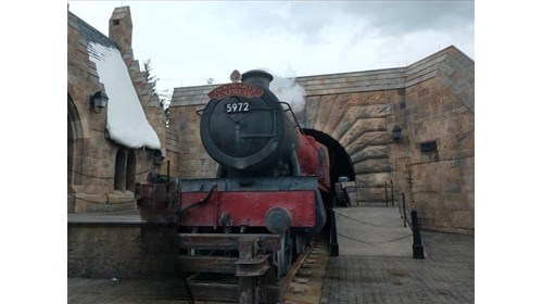 Hogwarts Express - Hogsmeade-Islands of Adventure 