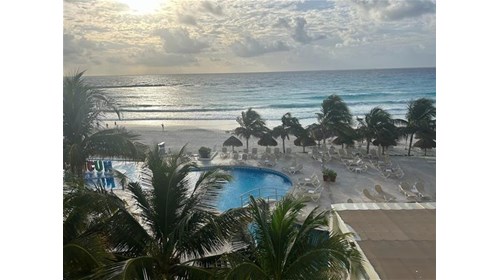 Beautiful Caribbean Sea, Cancun Mexico 
