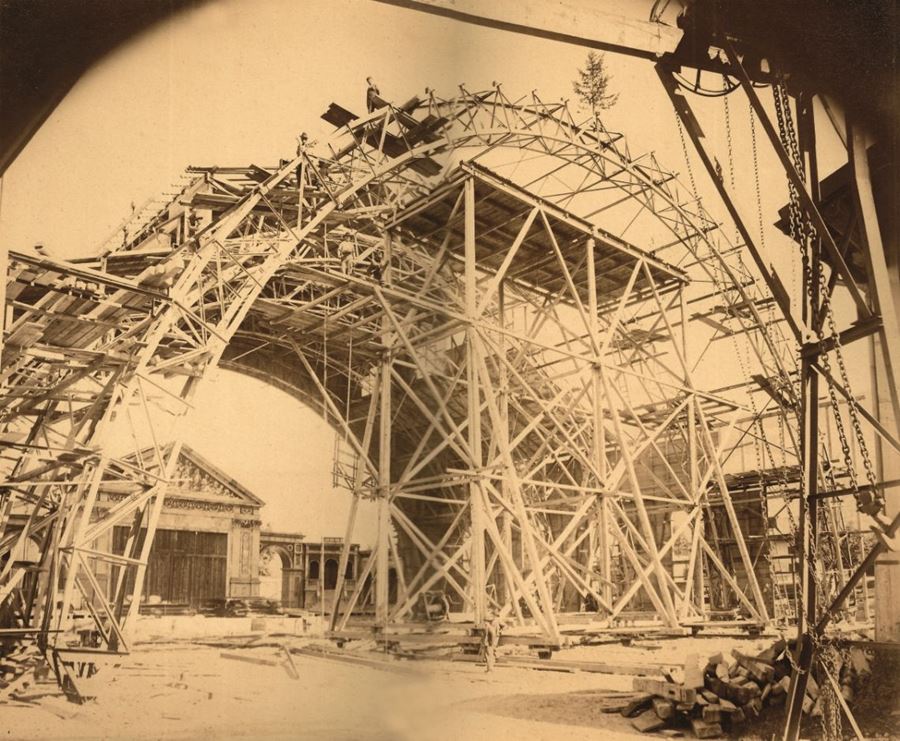 Construction of Auditorium 1899-1900