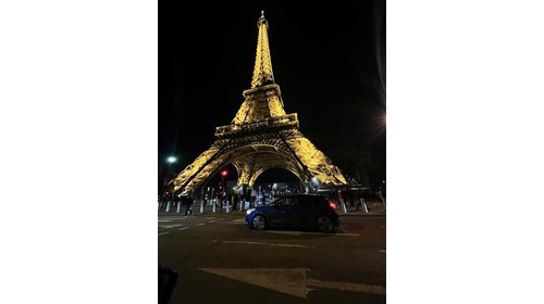 Eiffel Tower and night is stunning!