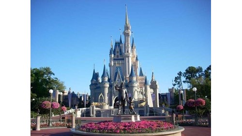 Family Travel Specialist-
