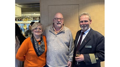 Drinks with the Captain on Viking Rolf