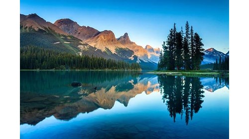 Unveiling the breathtaking artistry of nature 