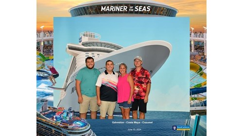 Cruises, Groups & LGBTQ+ Luxury Travel Advisor