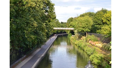 Outside the London Zoo
