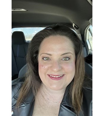 Egriet Dominguez, Travel Agent in Hialeah, FL