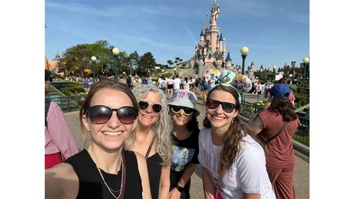 Disneyland Paris for a "Mommy & Me, & Aunt" trip!