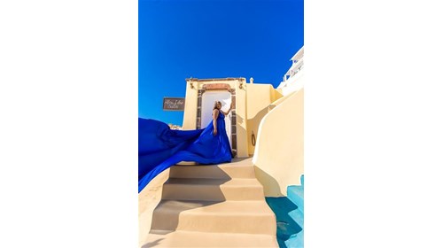 Group trip to Greece with stops in Santorini 