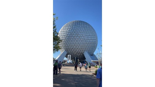 Epcot is my favorite Disney Park!