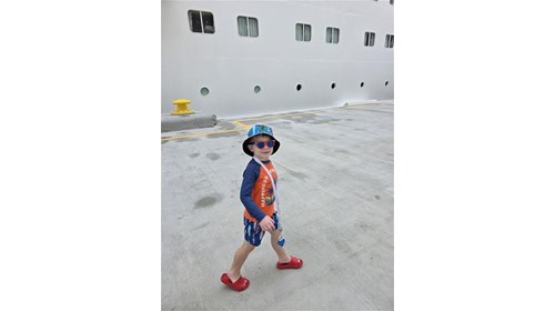 Family Cruise & Theme Park Vacation Specialist