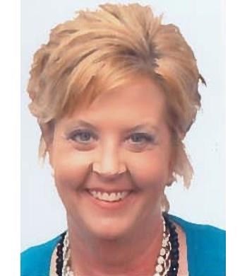 Lori L Davis
