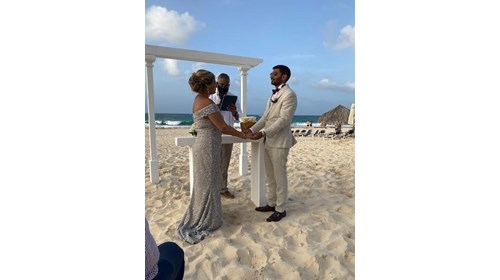 Your Specialist for Romance Travel Experiences
