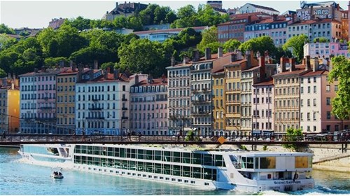River cruise 