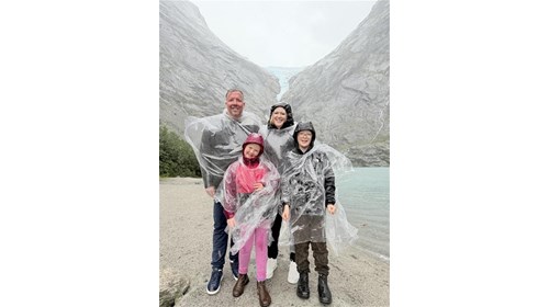 Global Expert with First Hand Travel Experience
